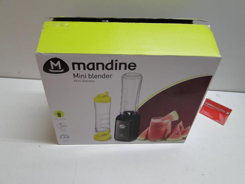 MINI BATIDORA CON CAJA SEMINUEVA