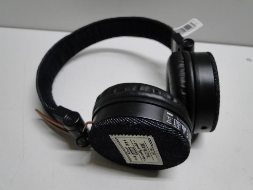 AURICULARES