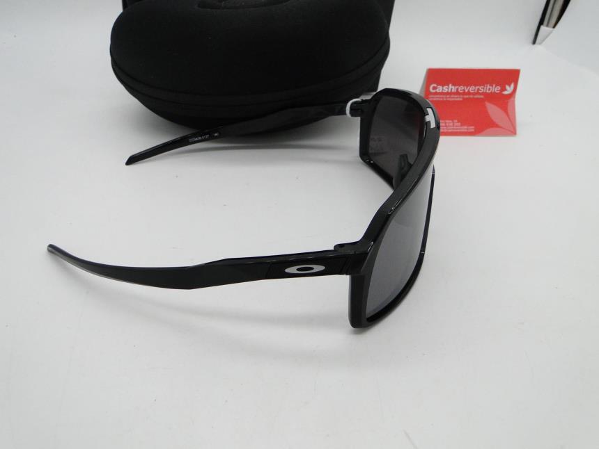 GAFAS DE SOL CON CAJA Y FUNDA