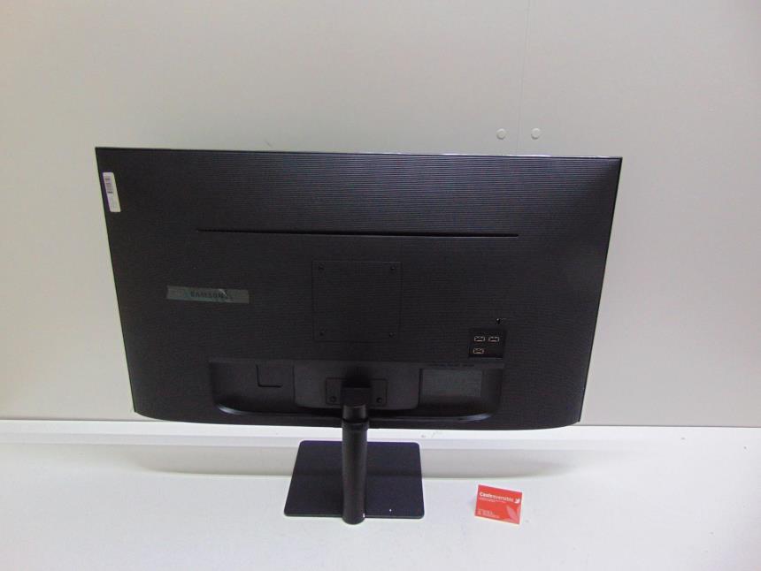 SMART TV MONITOR 4K M7 32 NUEVO