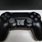 PS4 SLIM CON MANDO CAJA Y FIFA 18