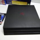 PS4 PRO CON MANDO JUEGO Y CAJA SEMINUEVA