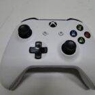 XBOX ONE X CON MANDO