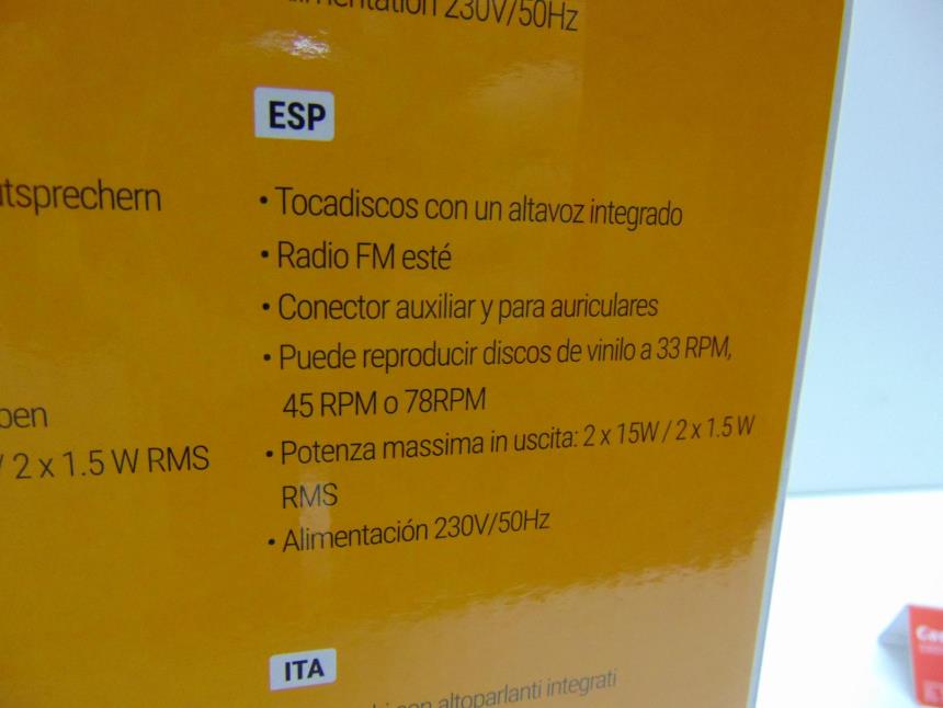 TOCADISCOS - RADIO A ESTRENAR