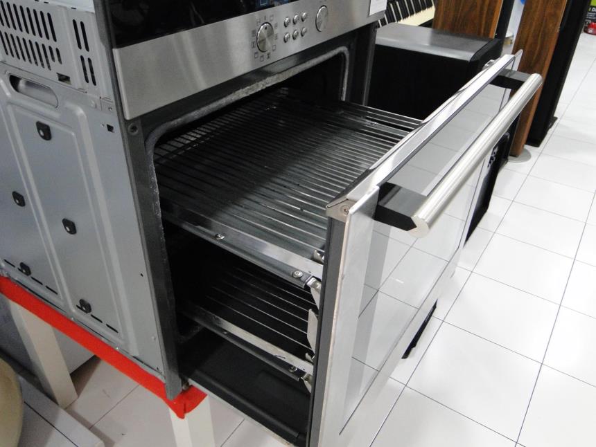 HORNO DIGITAL DE CARRO EXTRAIBLE SEMINUEVO