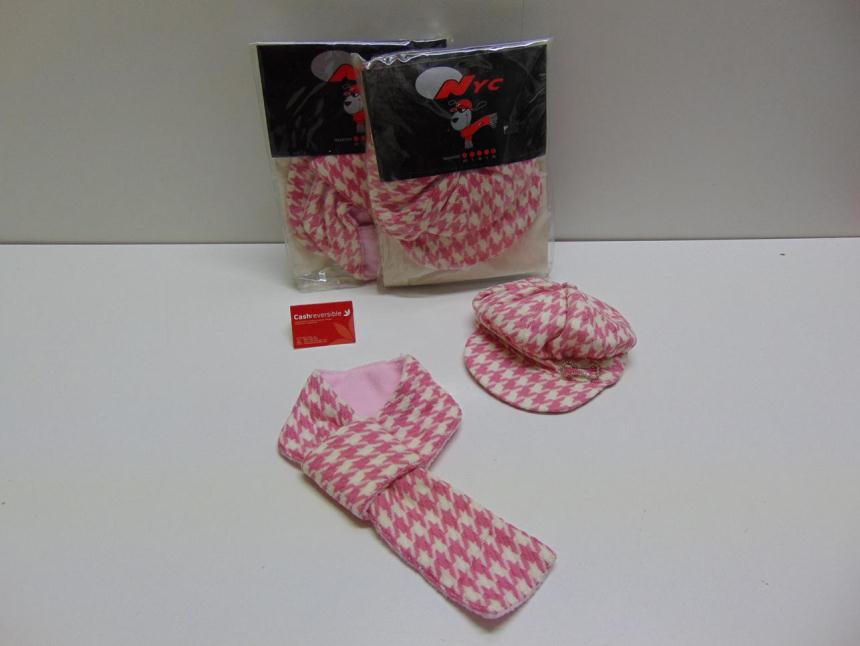 articulos_imagen1_127442.jpg CONJUNTO DE GORRO Y BUFANDA PARA MASCOTA A ESTRENAR