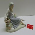 FIGURA DE PORCELANA VINTAGE 70S