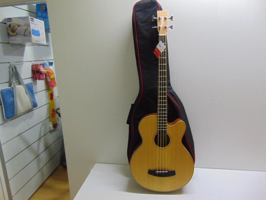 articulos_imagen1_139067.jpg BAJO CON FUNDA SEMINUEVO