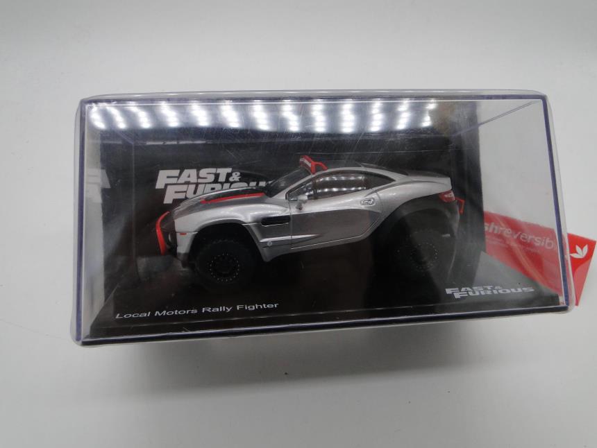 articulos_imagen1_170819-1.jpg REPLICA DE COCHE A ESCALA 1/43 NUEVO