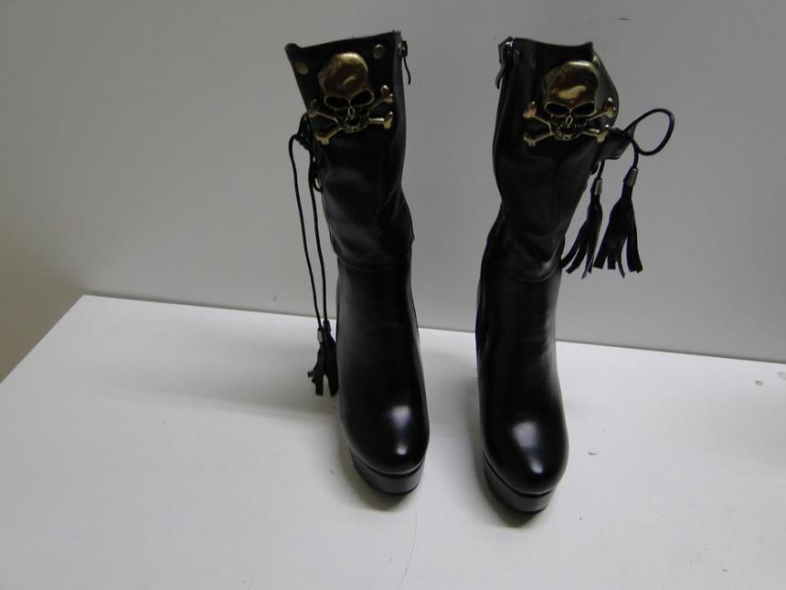 articulos_imagen1_171634.jpg BOTAS DE FIESTA DE ELDA SEMINUEVA