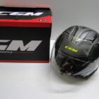 CASCO DE MOTO CON CAJA SEMINUEVO