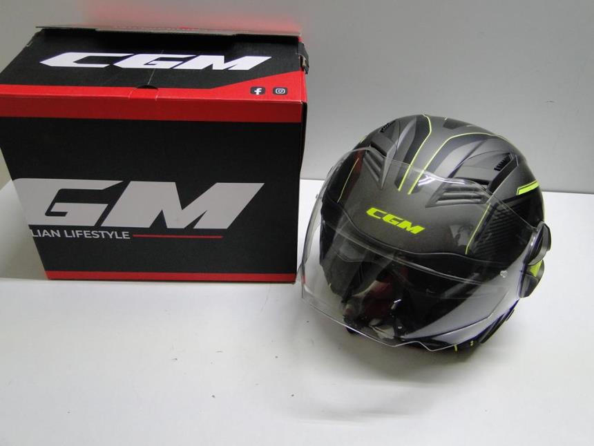 articulos_imagen1_175084.jpg CASCO DE MOTO CON CAJA SEMINUEVO