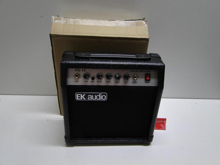 articulos_imagen1_175517.jpg AMPLIFICADOR CON CAJA PERFECTO ESTADO