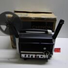 PROYECTOR 8MM CON CAJA PERFECTO ESTADO