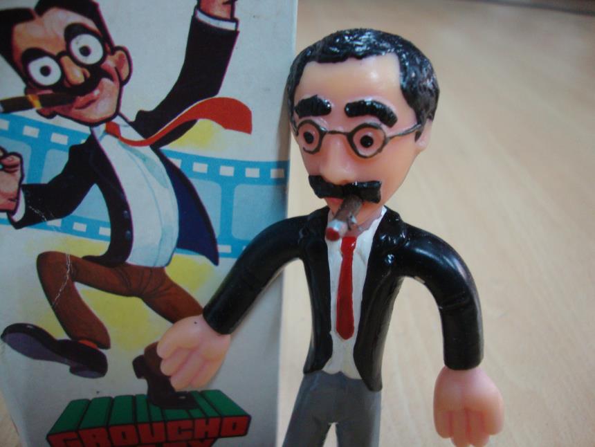 articulos_imagen1_63172.jpg MUÑECO AÑOS 70 CON CAJA