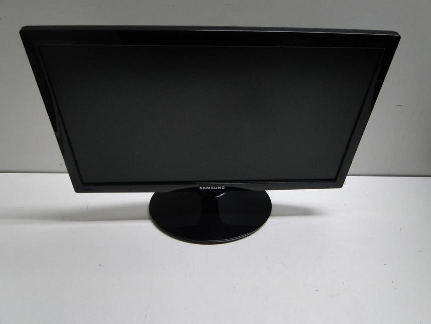 articulos_imagen1_83924-1.jpg MONITOR LED 19'