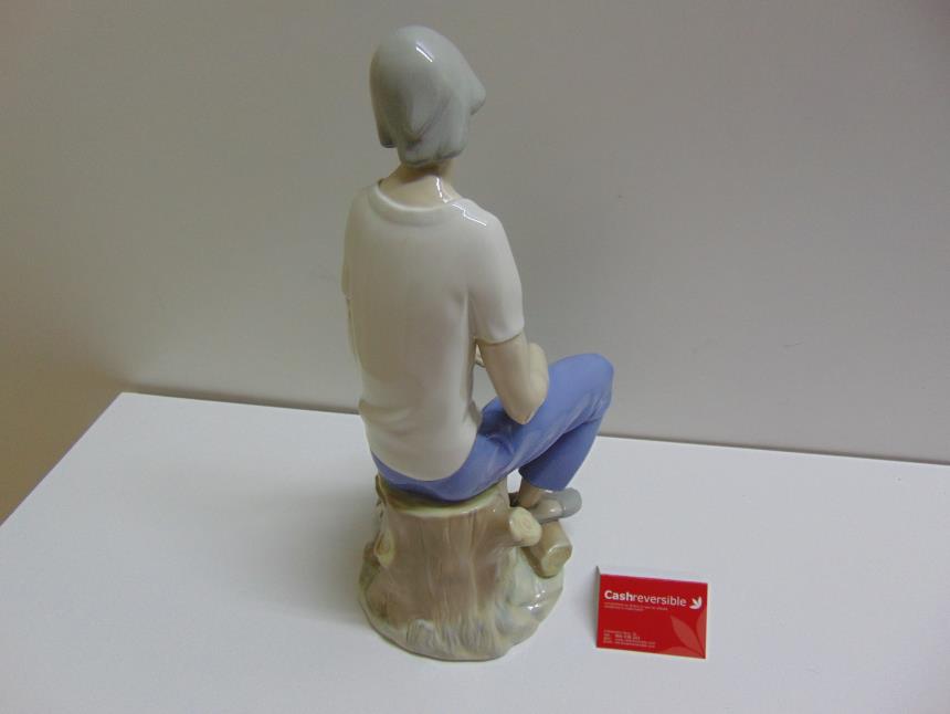 FIGURA DE PORCELANA ARTESANAL