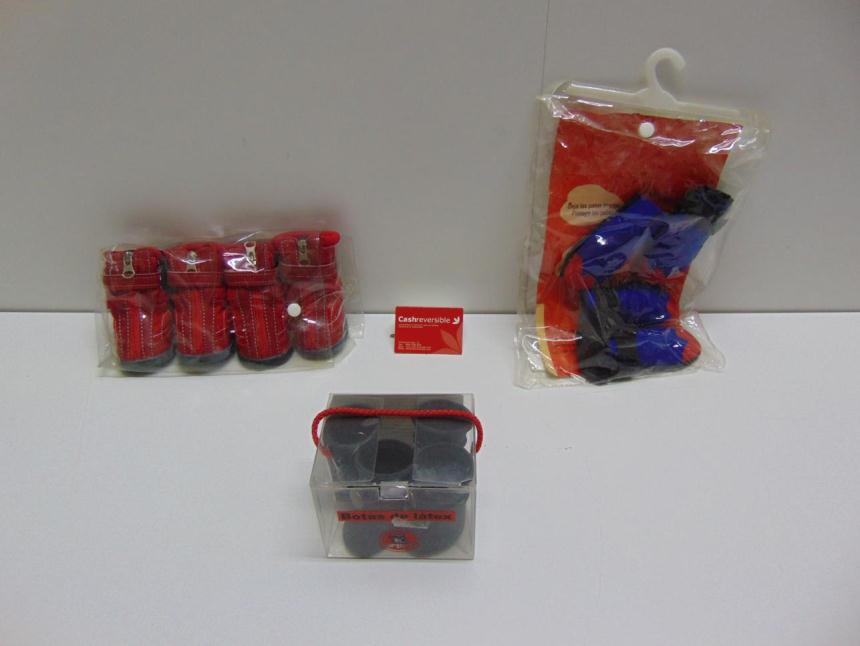 ZAPATOS PARA PERROS A ESTRENAR