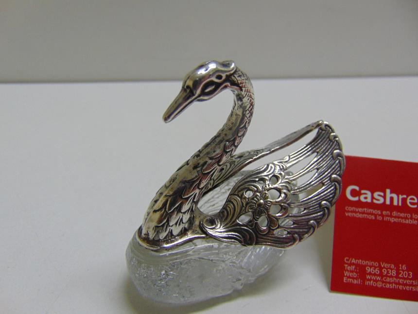 FIGURA DECORATIVA CLASICA