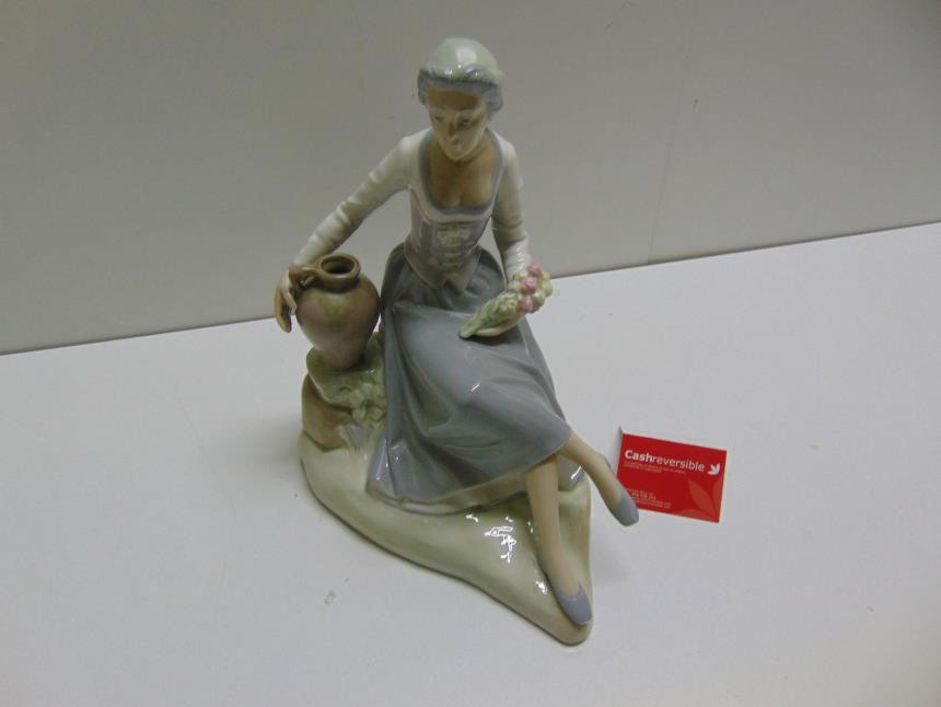 FIGURA DE PORCELANA VINTAGE 70S