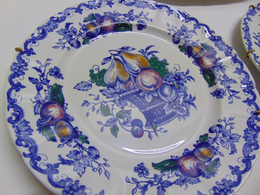 JUEGO DE TRES PLATOS PARA COLGAR