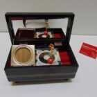 JOYERO CAJA DE MUSICA VINTAGE (AÑOS 60)