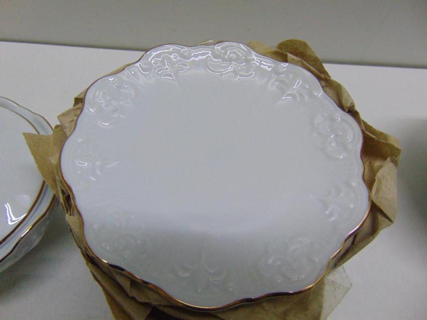 JUEGO DE CAFE COMPLETO 12 SERVICIOS DE PORCELANA NUEVO *