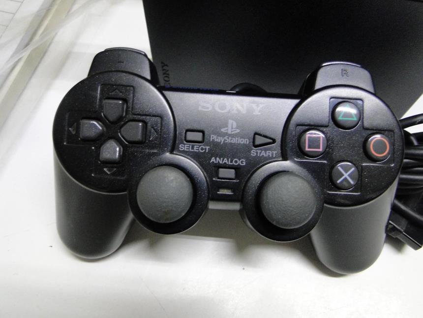 PS2 CON MANDO MEMORY CARD Y CAJA