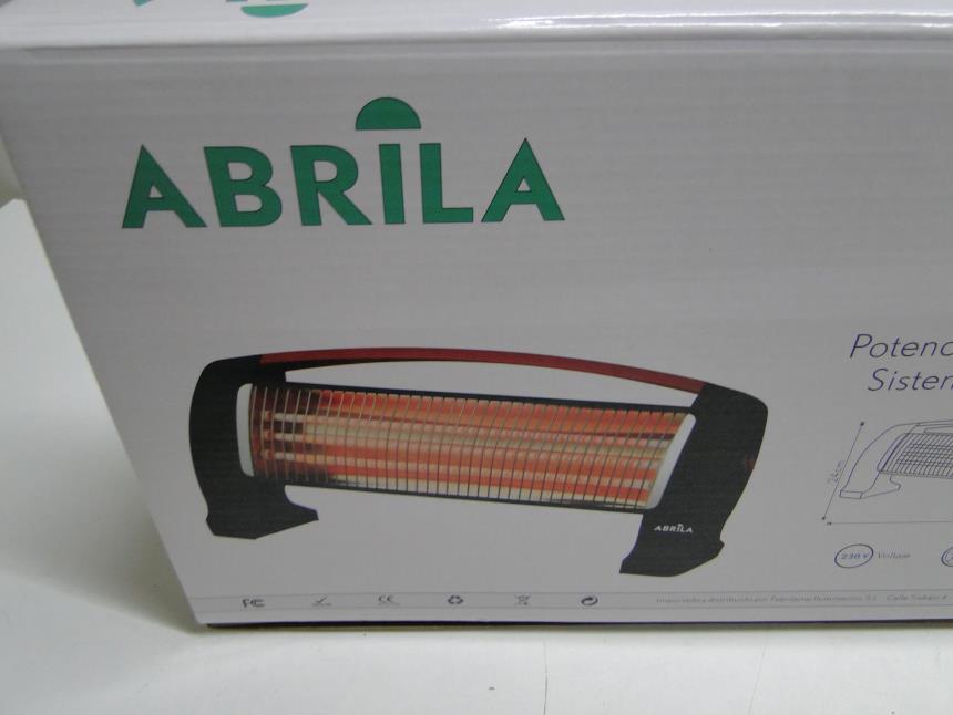 ESTUFA HALOGENA 3 TUBOS CON CAJA SEMINUEVA