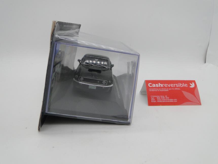 REPLICA DE COCHE A ESCALA 1/43