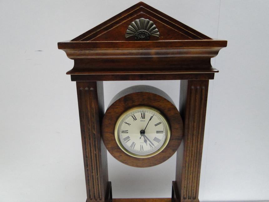 RELOJ CLASICO DE SOBREMESA