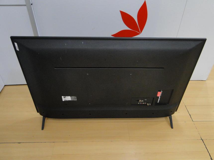 SMART TV 55 CON MANDO 4K IPS