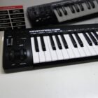 TECLADO MIDI 49 TECLAS CON CAJA