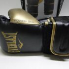 GUANTES DE BOXEO CON FUNDA SEMINUEVOS