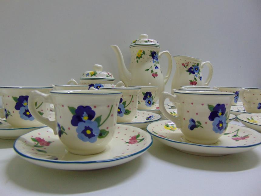 JUEGO DE CAFE DE 12 SERVICIOS (A ESTRENAR)