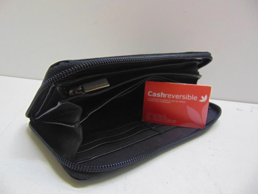 CARTERA DE PIEL A ESTRENAR