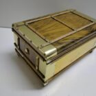 COFRE MUSICAL VINTAGE CON LLAVE