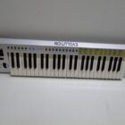 TECLADO MIDI CON TRANSFORMADOR **