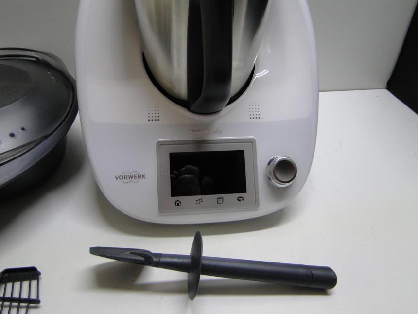 THERMOMIX TM 5 CON ACCESORIOS SEMINUEVA