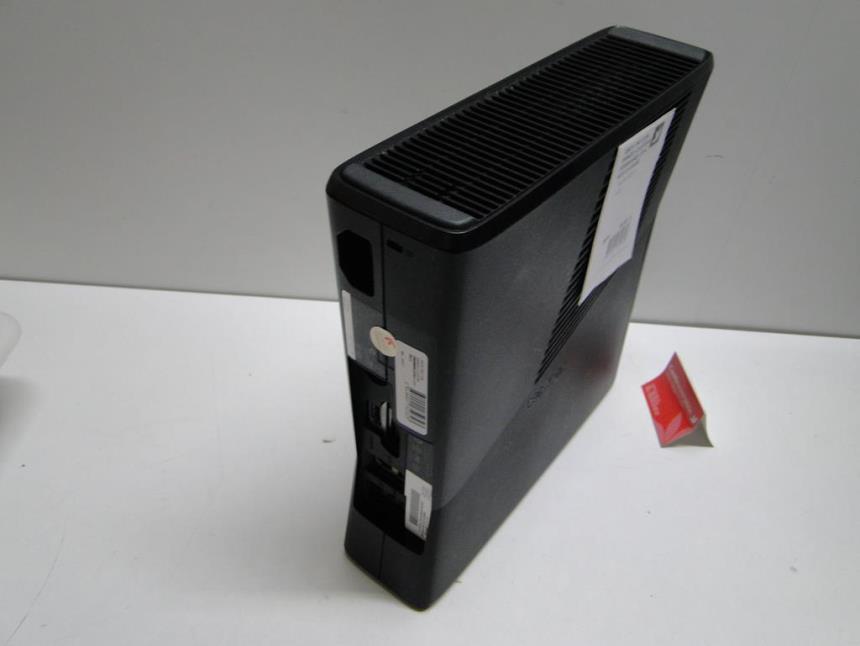 XBOX 360 CON MANDO (CUSTOM FIRMWARE) CON HDD 2,5' 80GB