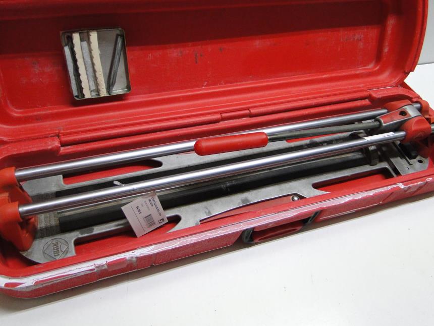 CORTAZULEJOS CON MALETA