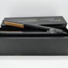 PLANCHA PARA EL PELO PROFESIONAL SEMINUEVA CON CAJA