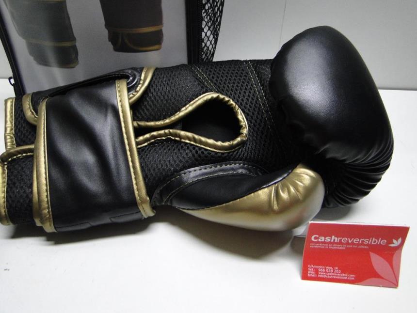 GUANTES DE BOXEO CON FUNDA SEMINUEVOS