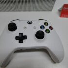 XBOX ONE S CON MANDO