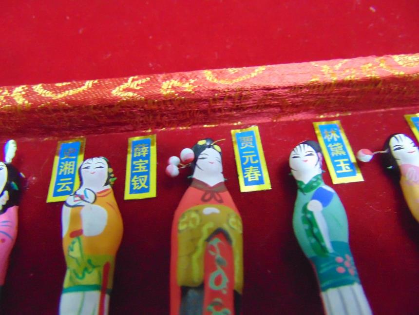 12 MINI GEISHAS PINTADAS A MANO