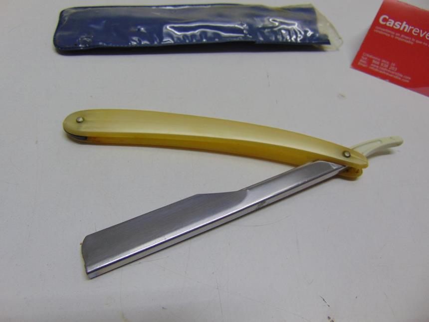 NAVAJA DE BARBERO VINTAGE