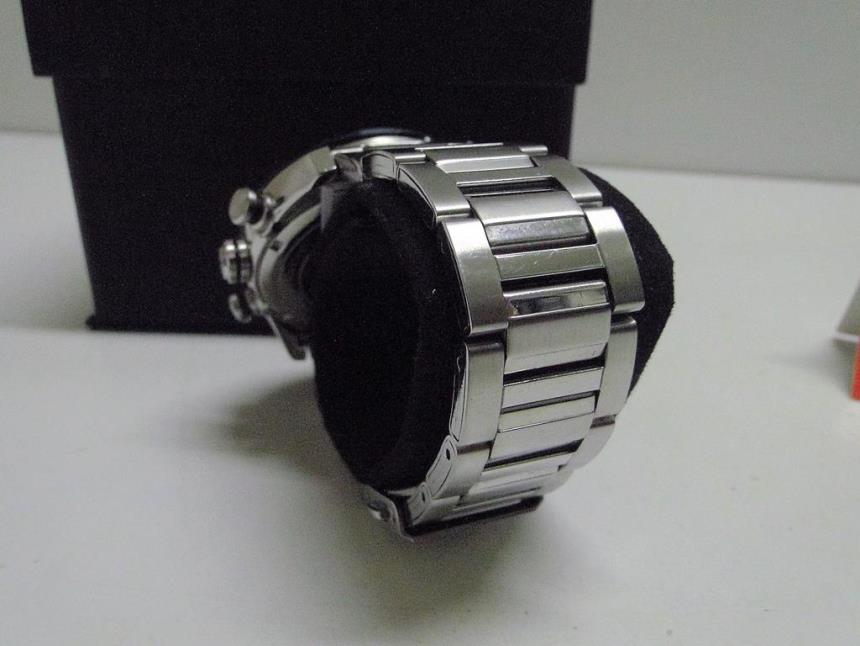 RELOJ CON CAJA PERFECTO ESTADO