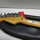 GUITARRA ELECTRICA CON FUNDA **