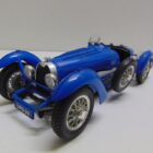 COCHE A ESCALA VINTAGE 1/18
