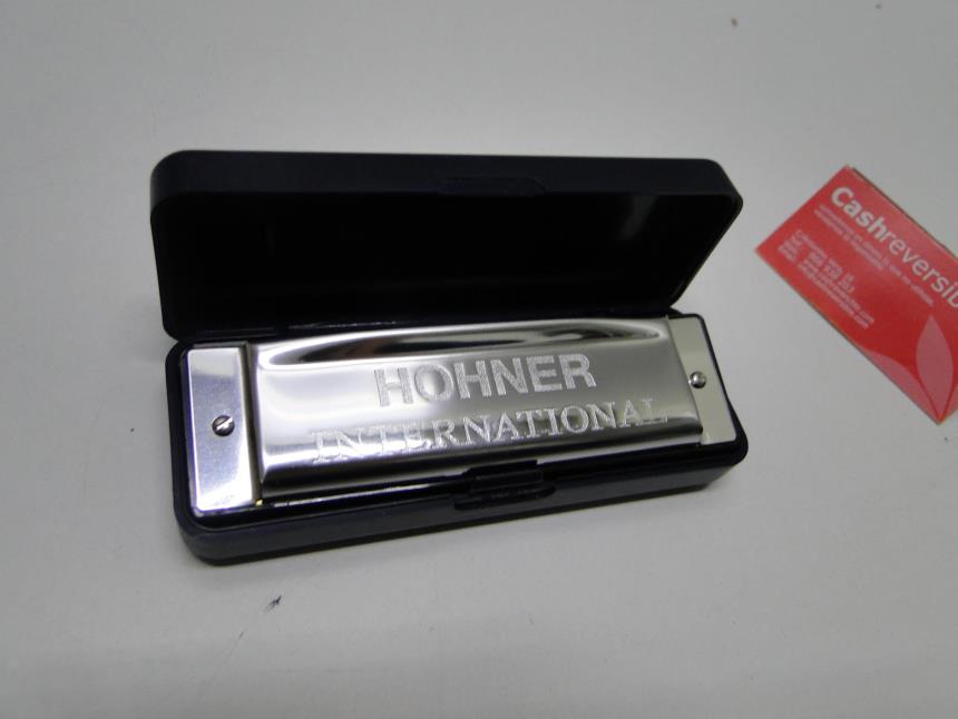articulos_imagen1_165403.jpg ARMONICA CON FUNDA